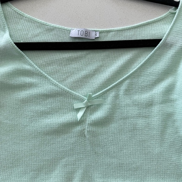 TOBI Mint Green Cropped Peplum Hem Top - Picture 5 of 6